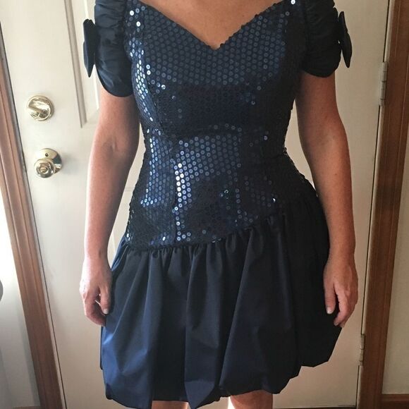 Navy Blue Sequin Off Shoulder Bubble Skirt 80’s Bridesmaid or Prom Dress - Picture 5 of 6